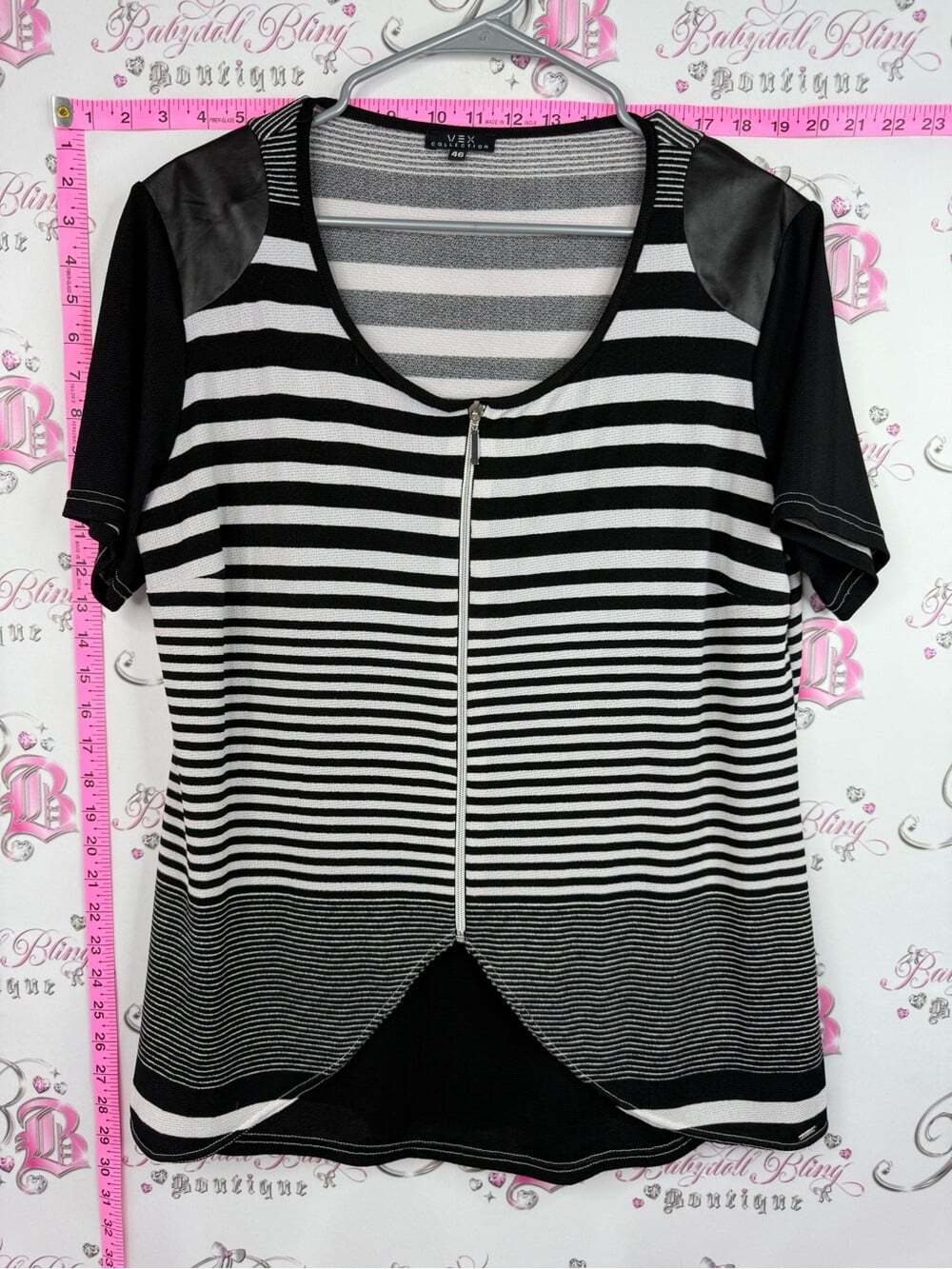VEX Striped Black & White Short Sleeve Zip-Front Top